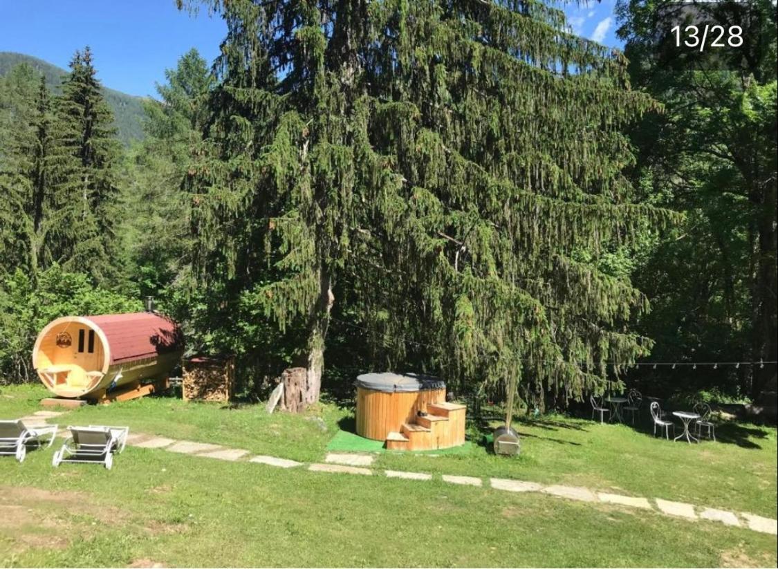 La Locanda Delle Pulci Bio Welness Mezzana  Buitenkant foto