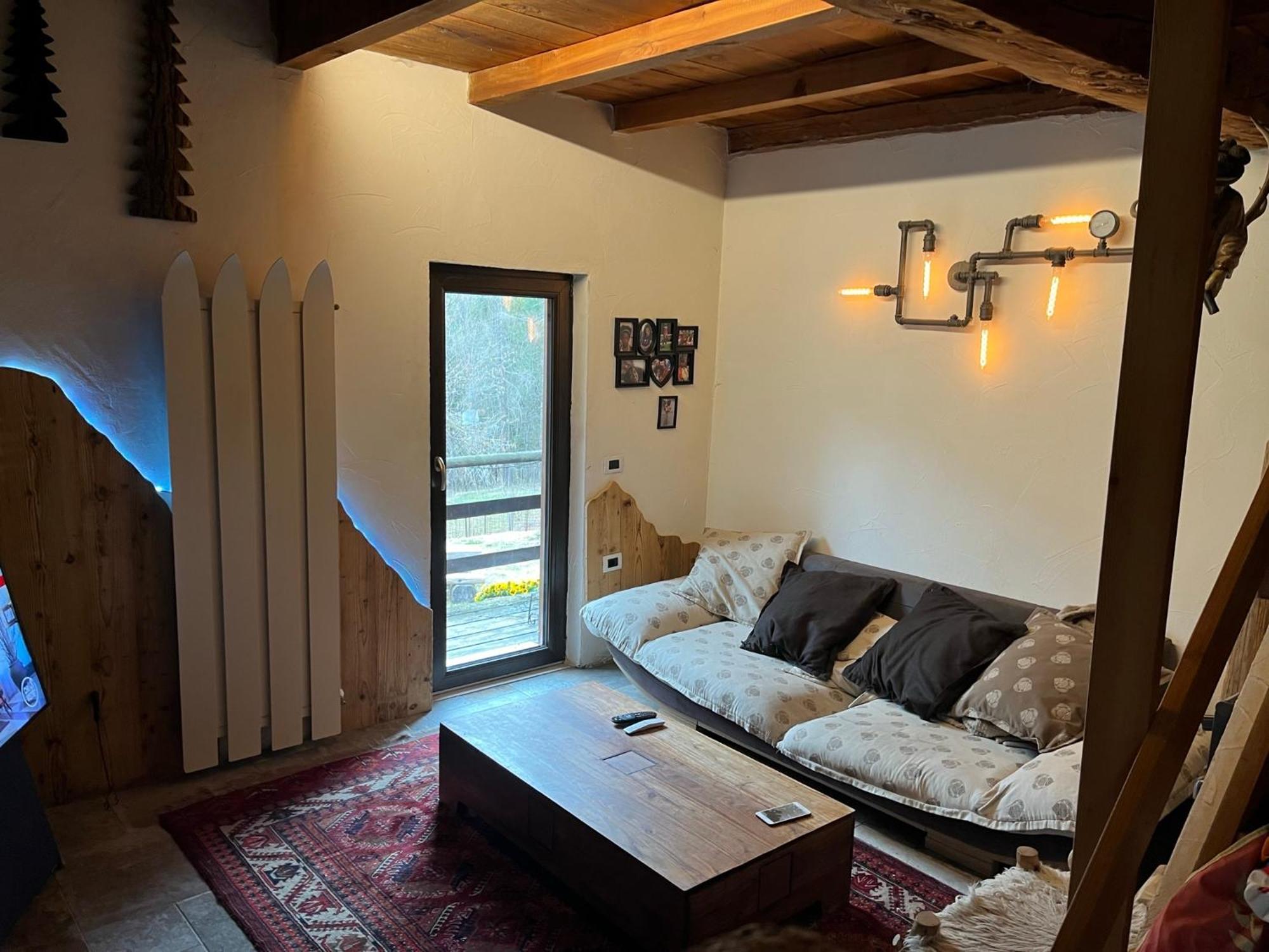 La Locanda Delle Pulci Bio Welness Mezzana  Buitenkant foto