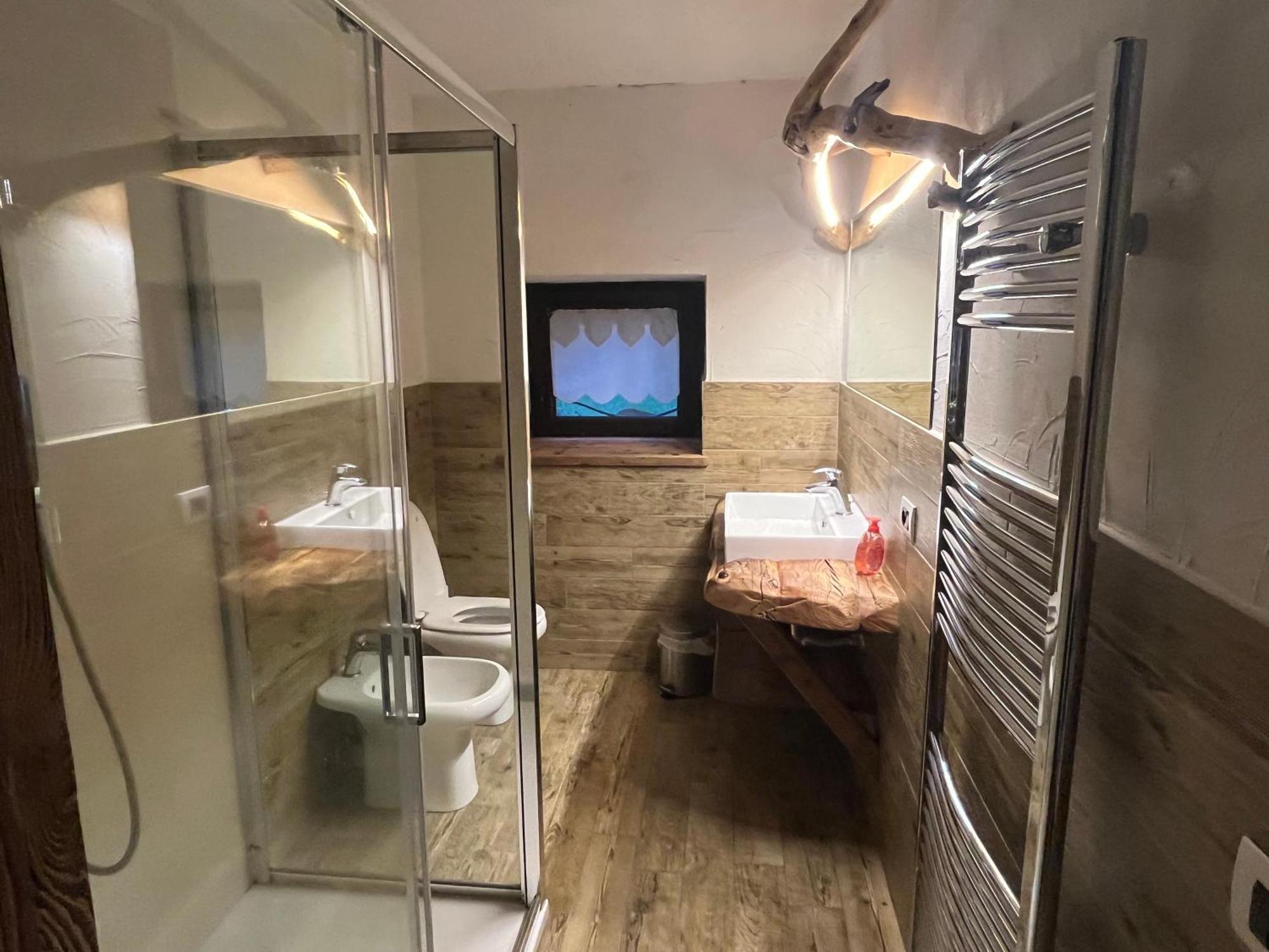 La Locanda Delle Pulci Bio Welness Mezzana  Buitenkant foto